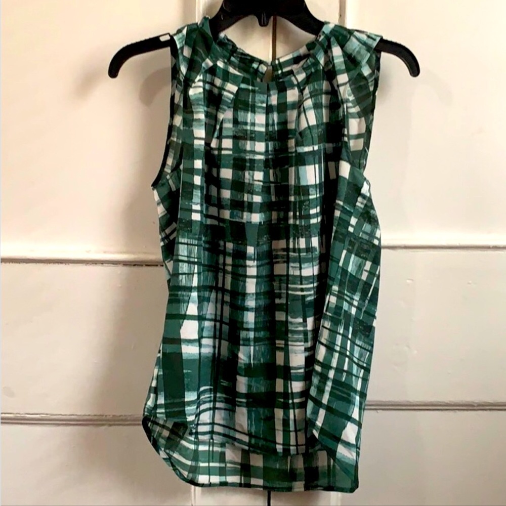 New York & Company Sleeveless Blouse